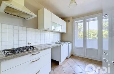À Vendre T3 bis lumineux au calme - stationnement - proche centre ville — photo du bien
