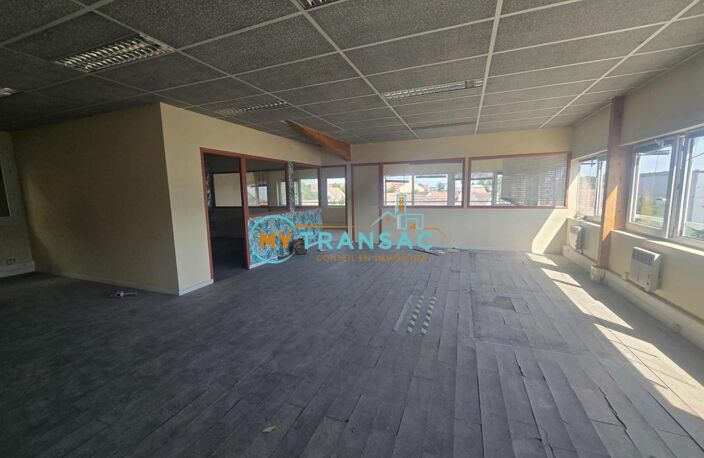 MY TRANSAC vous propose à vente sur PONTAULT COMBAULT, un local d'activité de 320m² — photo 5