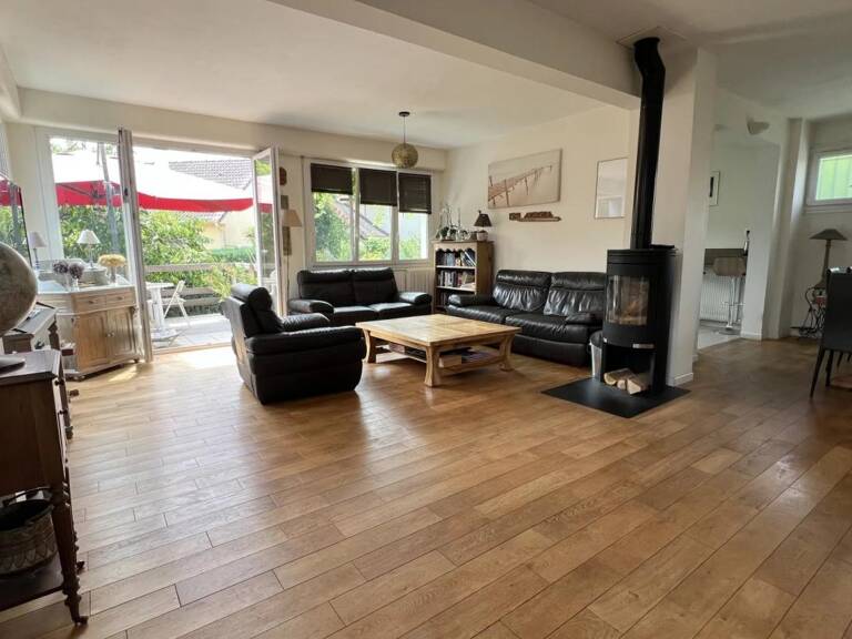 MAISON 5 CHAMBRES AU CALME — photo 1