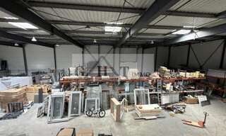 Local industriel  1493 m² à louer à Bondoufle (91070)