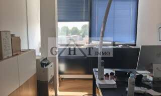 Bureau  35 m² à louer à Mandelieu-la-Napoule (06210)
