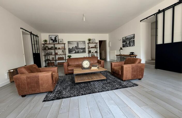 Maison de 7 pièces de 173 m² à Chamalières — photo 3