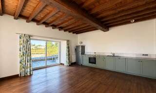 Maison 10 Pièces 345 m² à vendre à Montravers (79140)