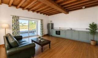 Maison 10 Pièces 345 m² à vendre à Montravers (79140)