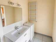 Appartement 2 pièces de 42 m² à Villeurbanne — photo 4