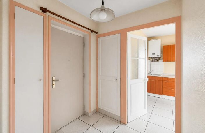 Appartement 2 pièces de 42 m² à Villeurbanne — photo 3
