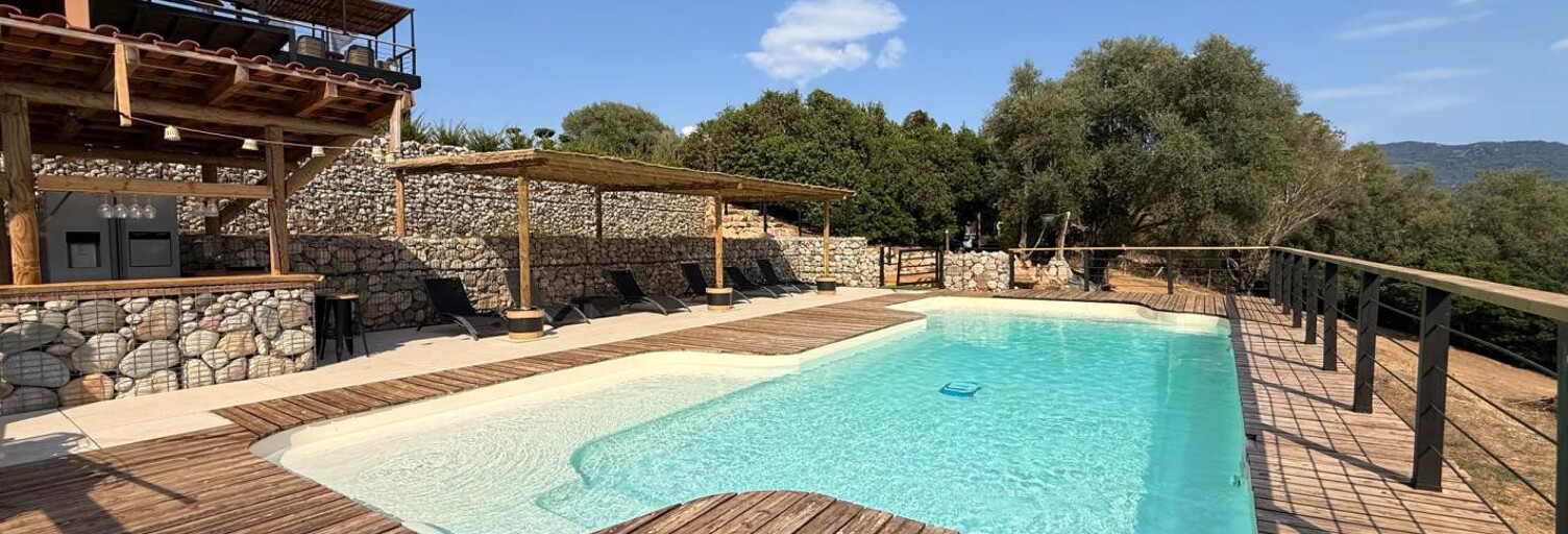 Maison 10 Pièces 252 m² à vendre à Petreto-Bicchisano (20140)