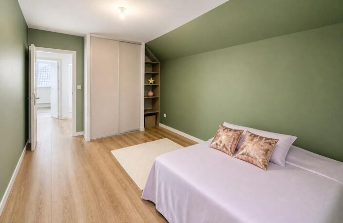 Maison récente de 6 pièces de 152 m² à Bourges — photo 5