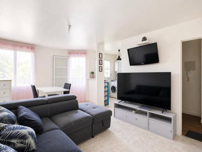 Appartement 2 pièces de 42 m² à Montmagny — photo 1