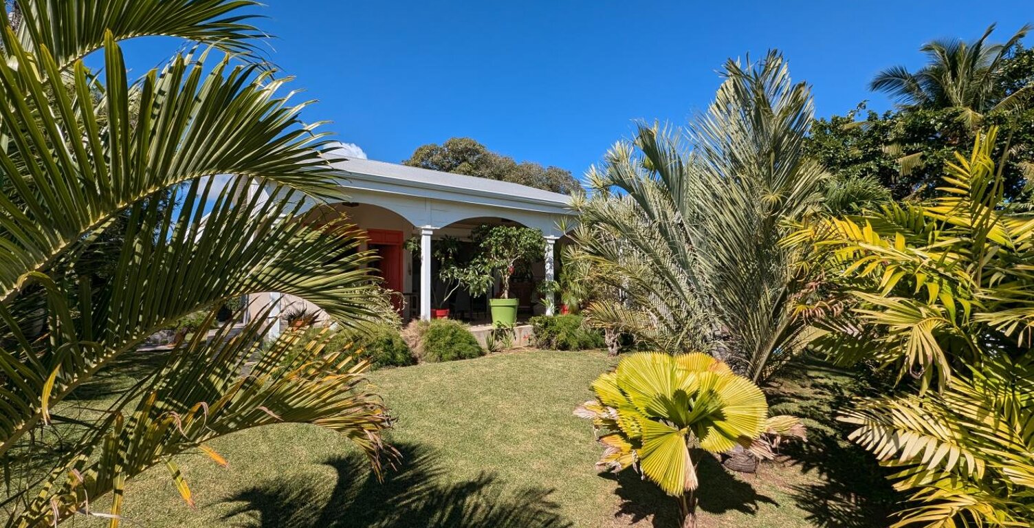Belle villa familiale 4 chambres - 145 m2 hab - grande terrasse et vue dégagée — photo 1