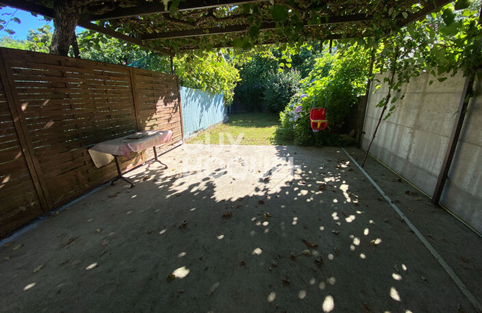 Maison 3 pièces à louer à Vals-les-Bains, avec terrasse et garage — photo 5