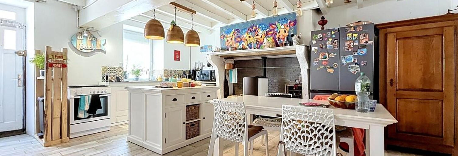 Maison 5 Pièces 100 m² à vendre à Blot-l'Église (63440)