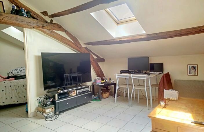 SPÉCIAL INVESTISSEUR | Immeuble de Rapport de 80 m² à Coron — photo 3