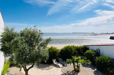 Maison 4 pièces 885700 €