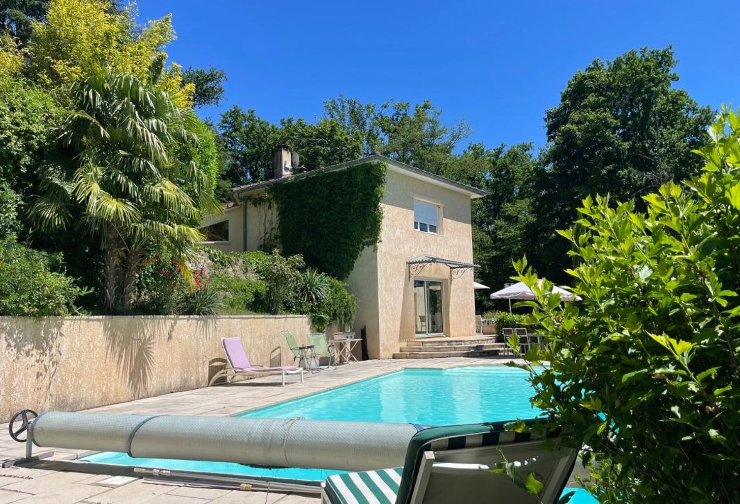 Villa avec piscine et parc arboré — photo 1