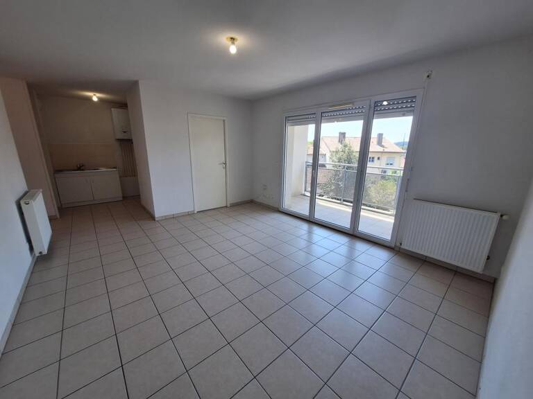 APPARTEMENT DE TYPE 3 - LOUÉ VIDE PESSAC ALOUETTE — photo 1