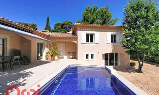Maison 6 Pièces 169 m² à vendre à La Cadière-d'Azur (83740)