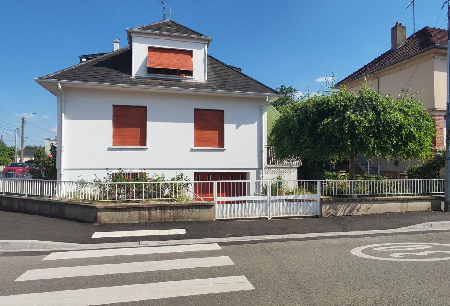 Maison bourgeoise indépendante de 165 m² – Quartier des Fleurs 1 Rue des Marguerites à Thionville — photo 1