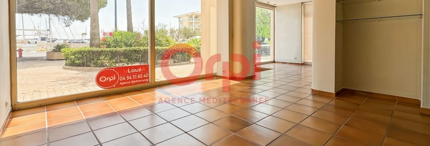 Commerce  68 m² à louer à Fréjus (83600)
