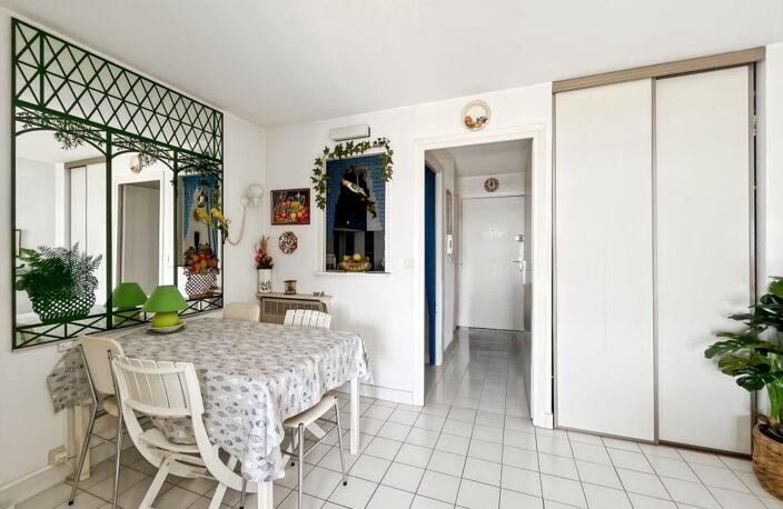 FREJUS PLAGE Appartement À Vendre studio 27 m² vue mer — photo 4