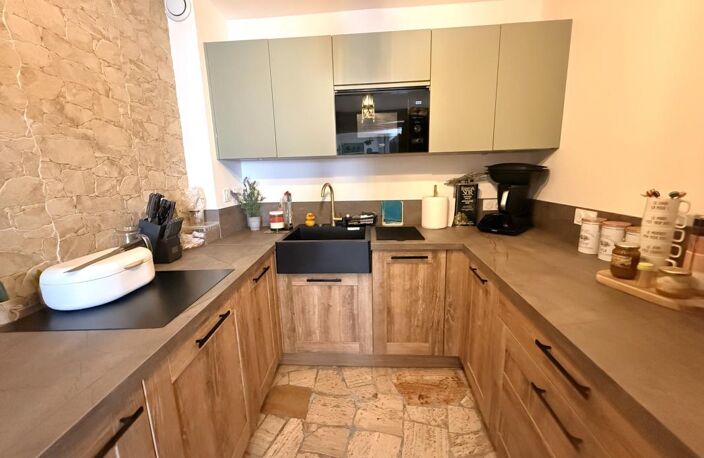 Maison entièrement rénové de 84m² au cœur village historique de Roquebrune-sur-Argens ! ✨ — photo 3