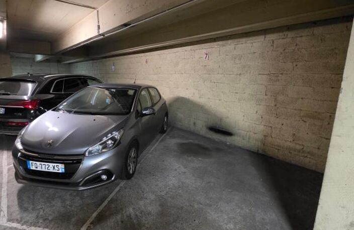 Emplacement de parking - FRANKLIN BUILDING — photo 4
