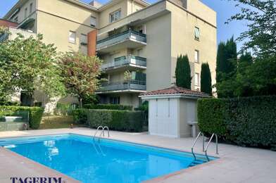 Appartement 2 pièces 860 €