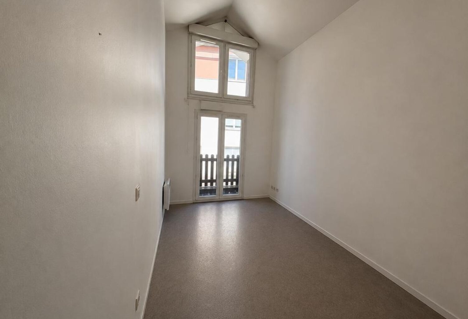 Toulouse Fac de droit bel appartement T1bis en duplex avec balcon — photo 1
