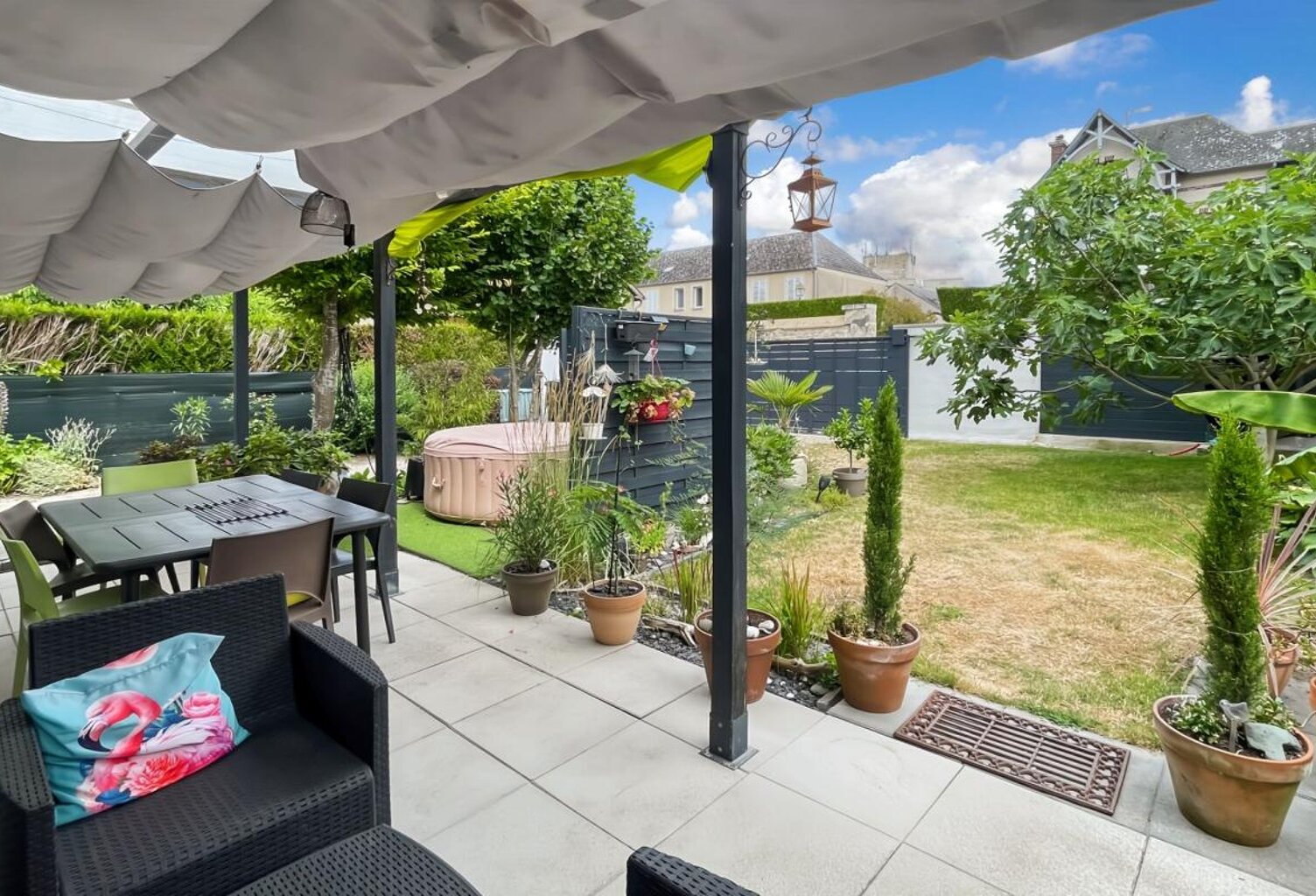 Maison familiale Magny centre 4 chambres plus un T2 de 45m² — photo 1