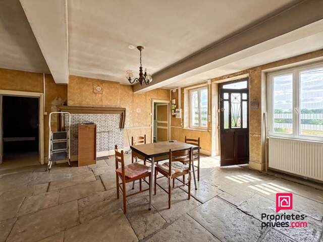 Maison à rénover avec terrain et dépendance proche Précy Sous Thil (21390) — photo du bien