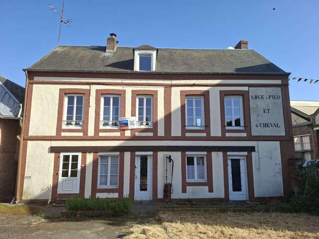 Immeuble comprenant 3 appartements 205m² + dépendances RUGLES — photo du bien