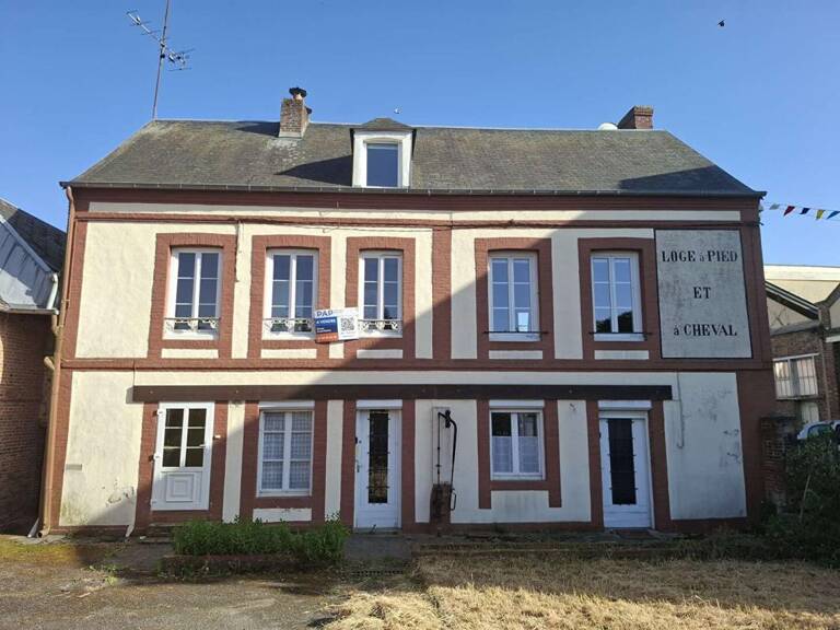 Immeuble comprenant 3 appartements 205m² + dépendances RUGLES — photo 1