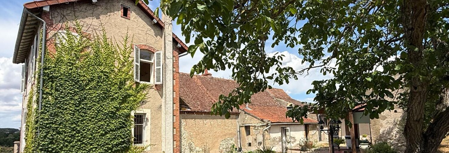 Maison 9 Pièces 205 m² à vendre à Moulins (03000)