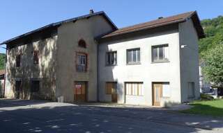 Immeuble  690 m² à vendre à Moirans-en-Montagne (39260)