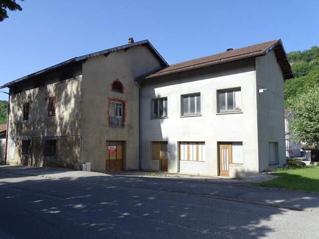 Batiment 690m² environ — photo du bien