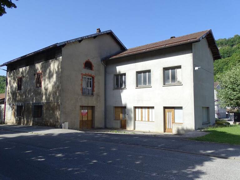 Batiment 690m² environ — photo 1