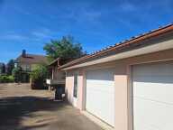 Maison mitoyenne 250 m² , jardin , 2 garages + carport, , 7 chambres, centre-ville Corcieux — photo 2