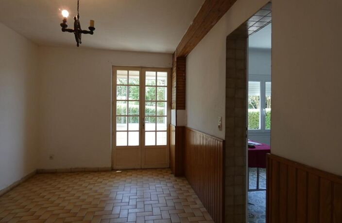 Maison de 119m2 avec 5 chambres, sur un magnifique terrain de1 794m2 : 3 garages, hangar, possibilité gîte ! — photo 5