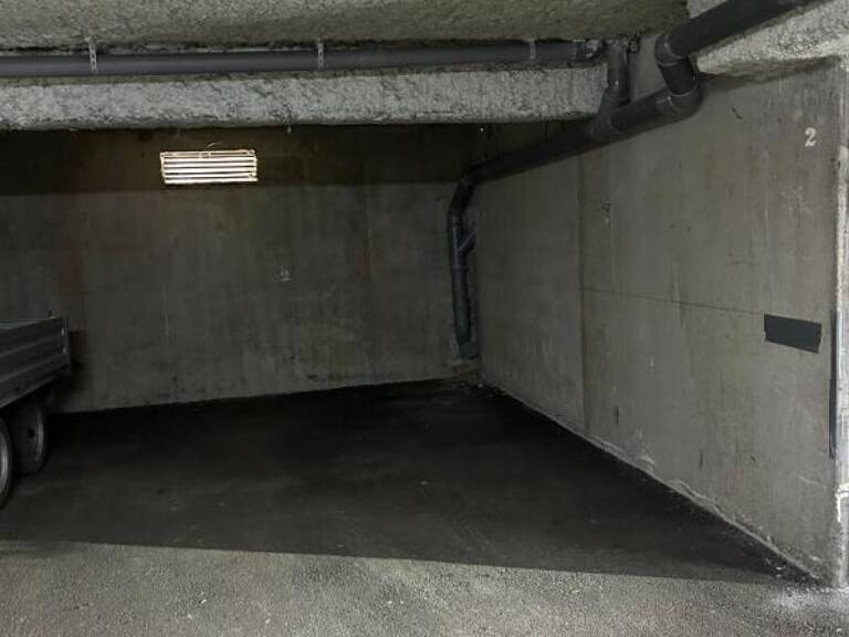 A vendre, place de parking en sous-sol d'une résidence sécurisée — photo 1