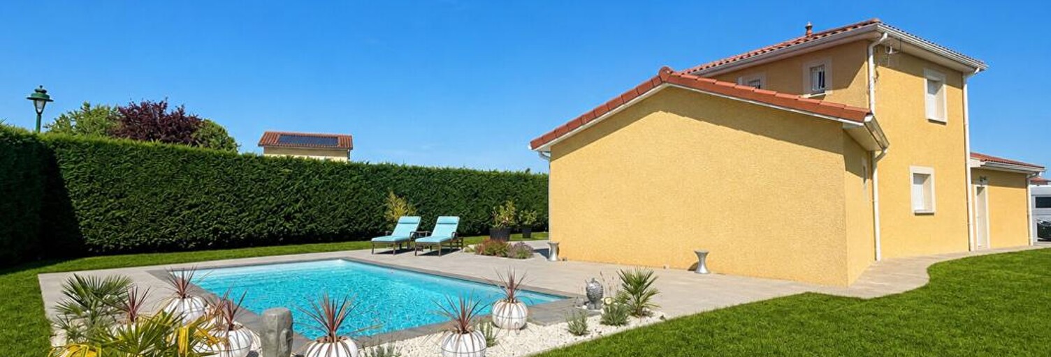 Maison 6 Pièces 140 m² à vendre à Magneux-Haute-Rive (42600)