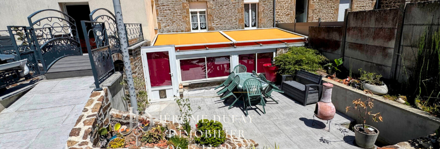 Maison 5 Pièces 130 m² à vendre à Ambrières-les-Vallées (53300)