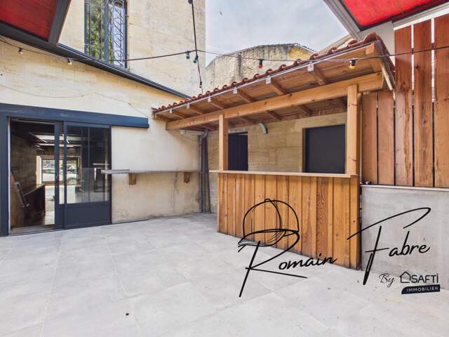 Immeuble alliant local commercial et habitation de 104 m2 en plein cœur de St André de Cubzac — photo du bien