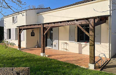 Maison en pierre 188 m² -  terrain 9 000 m², piscine, 5 chambres, garage, dépendances — photo du bien