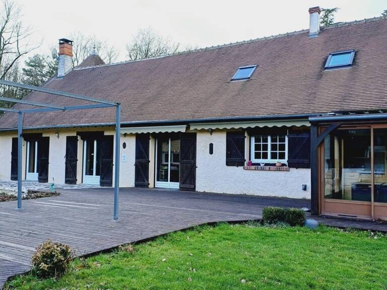 PROPRIETE SUR 2.7 HECTARES — photo 1