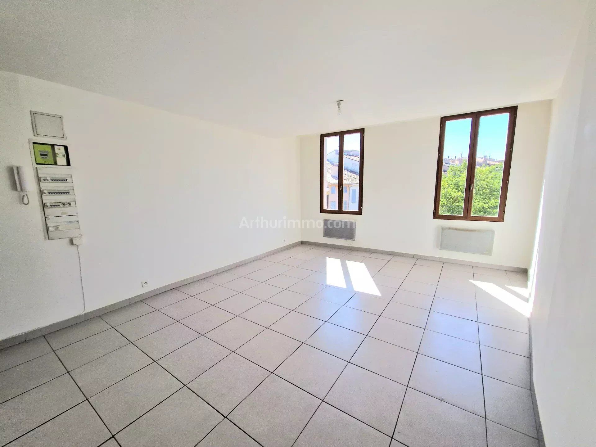 Appartement 1 pièce 40 m² · à Draguignan · 40 m² · 480 €/mois