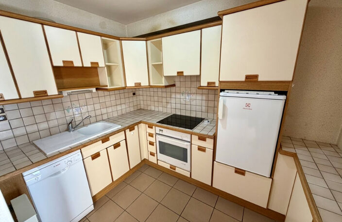 Centre ville - T2 de 45m2  avec ascenseur et balcon — photo 5