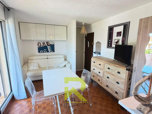 Charmant studio — photo du bien