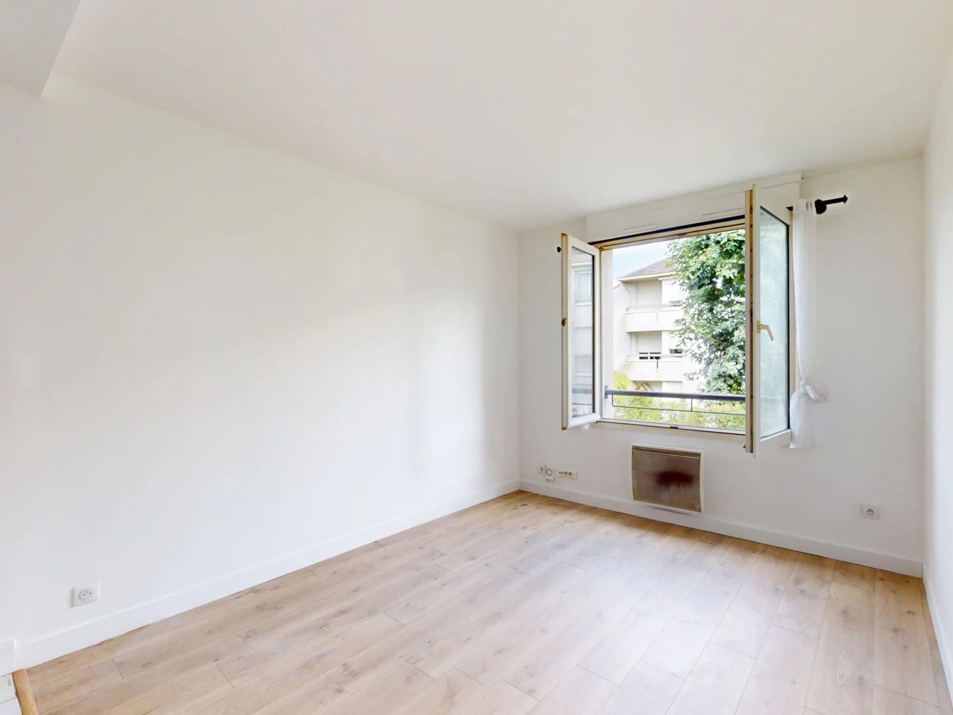 Appartement 2 pièces 33 m² · à Villiers-sur-Marne · 33 m² · 912 €