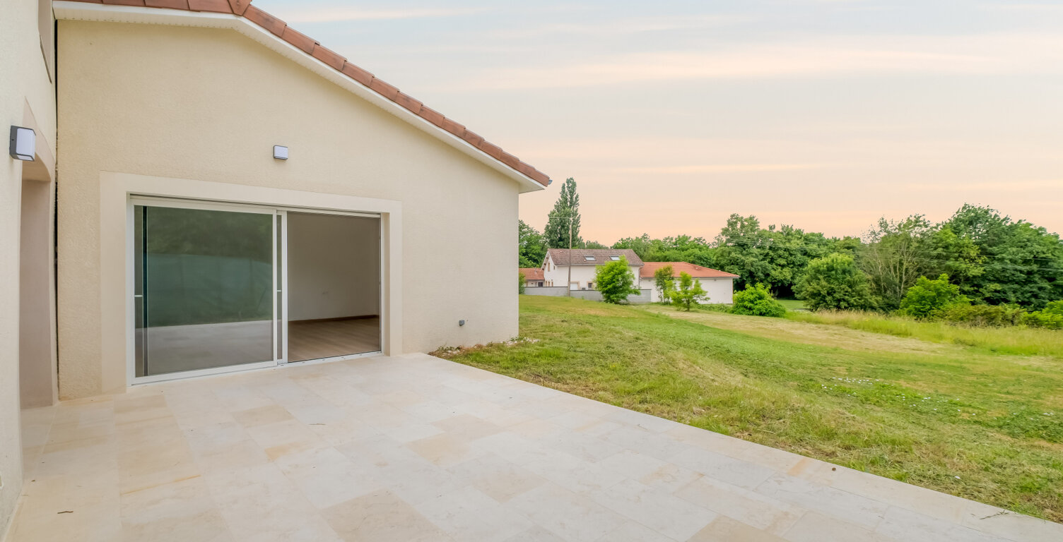Maison pisé rénovée — photo 1