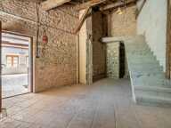 Maison de 150 m² à finir d'aménager dans l'enceinte du château — photo 2